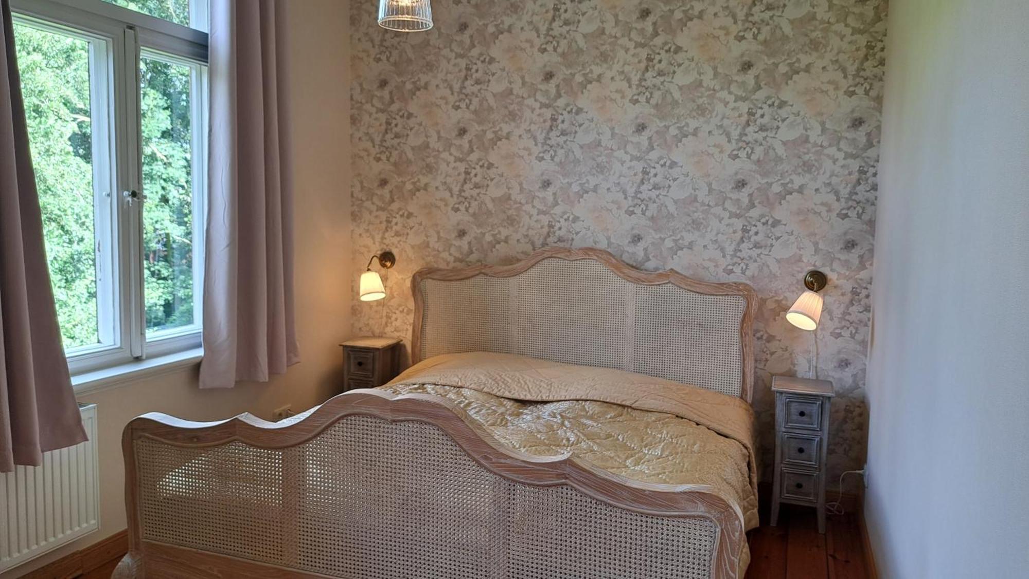 Haus Im Park Apartment Wesselburen Bagian luar foto