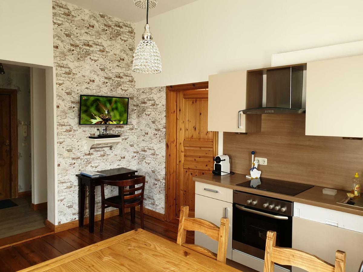 Haus Im Park Apartment Wesselburen Bagian luar foto